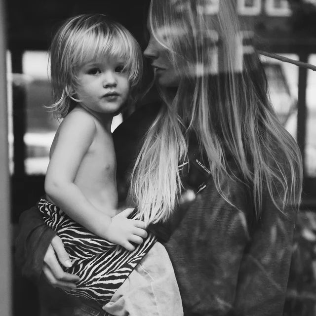 Toddler Carry Premium Black Zebra