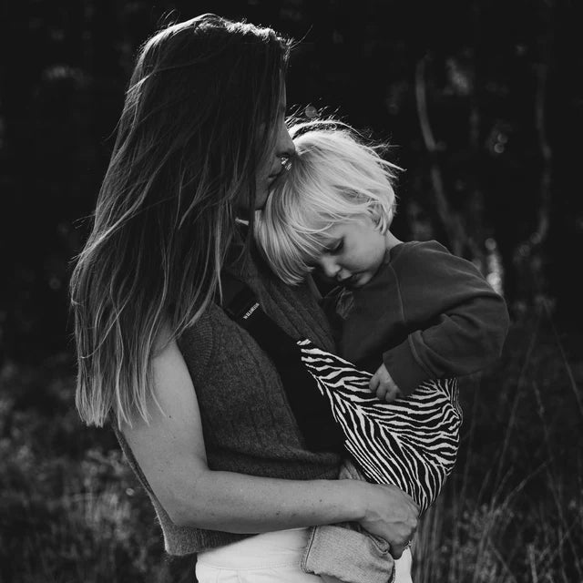 Toddler Carry Premium Black Zebra