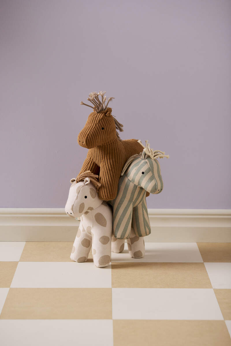Cheval en peluche Vera AIDEN