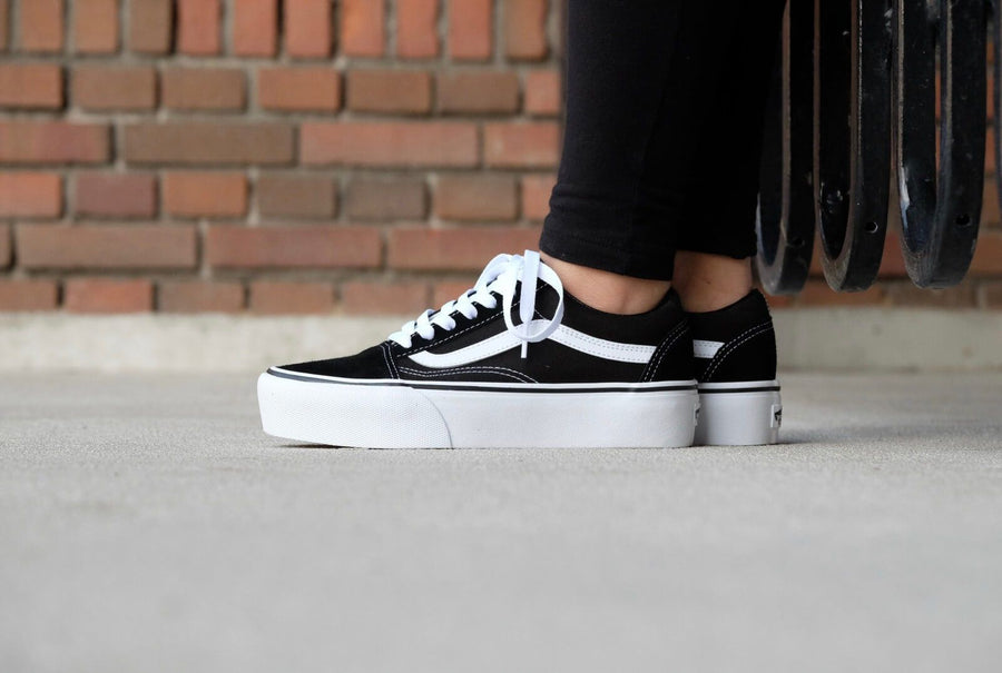 Vans - Sneakers - VANS Old Skool Platform - (Suede/Canvas) Black-White